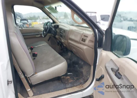 2000 Ford F-350 Lariat/Xl/Xlt from USA, damaged, VIN 1FTSF30L8YEB14930